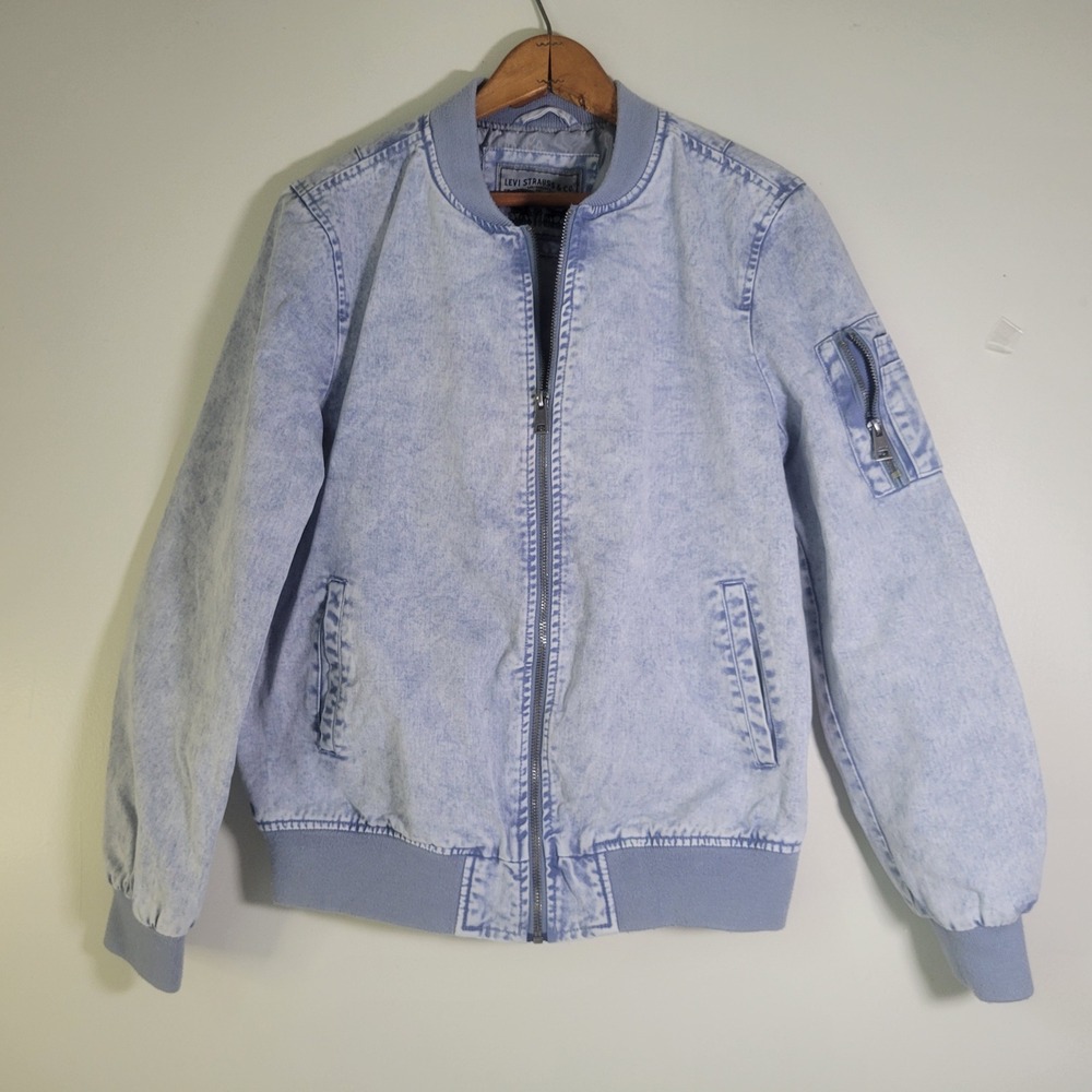 Levis Womens Acid Wash Denim Bomber Jacket Light Blue Full Zip LW6RC710 Size M
